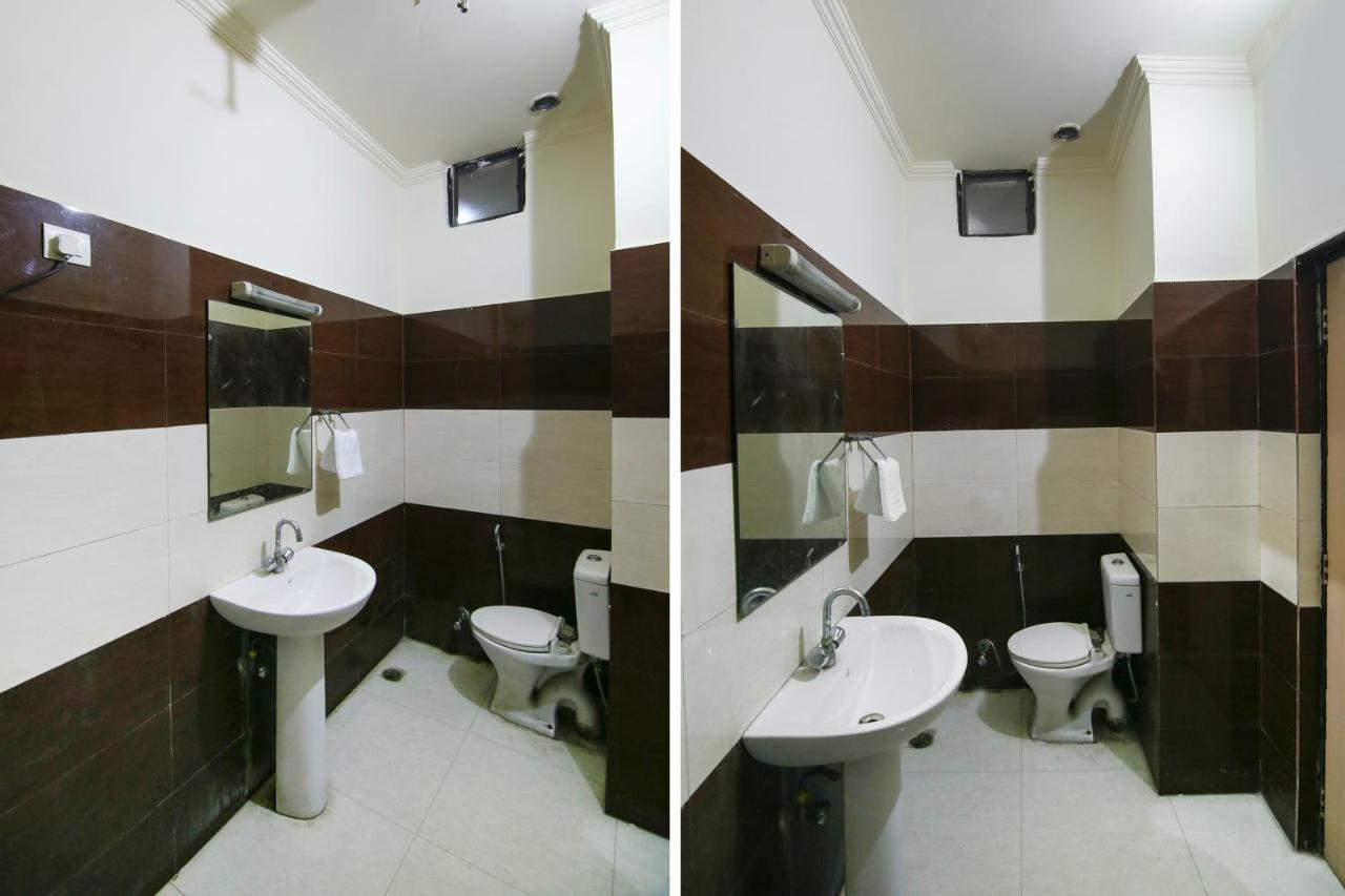 Capital O 68148 Hotel Shree Jee Palace Ghaziabad Esterno foto