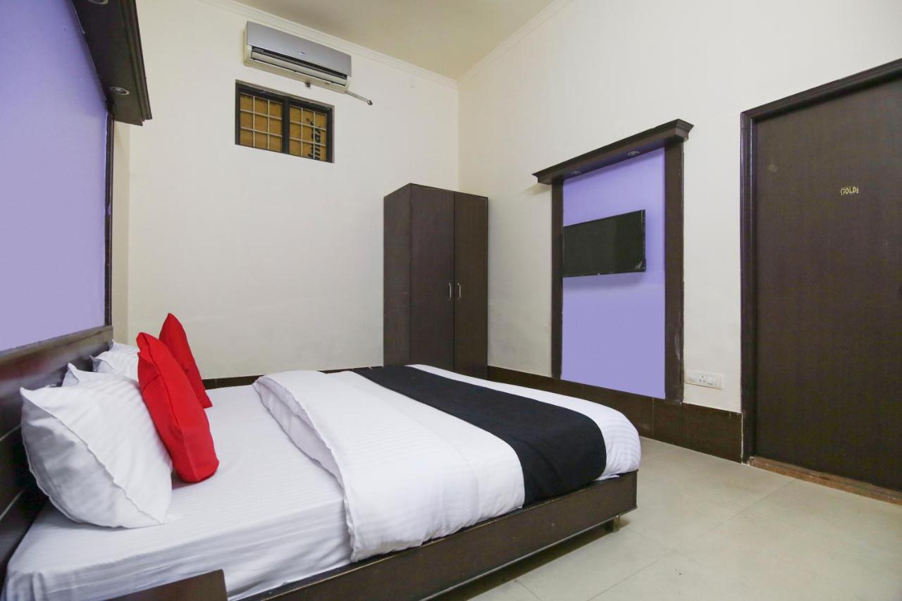 Capital O 68148 Hotel Shree Jee Palace Ghaziabad Esterno foto