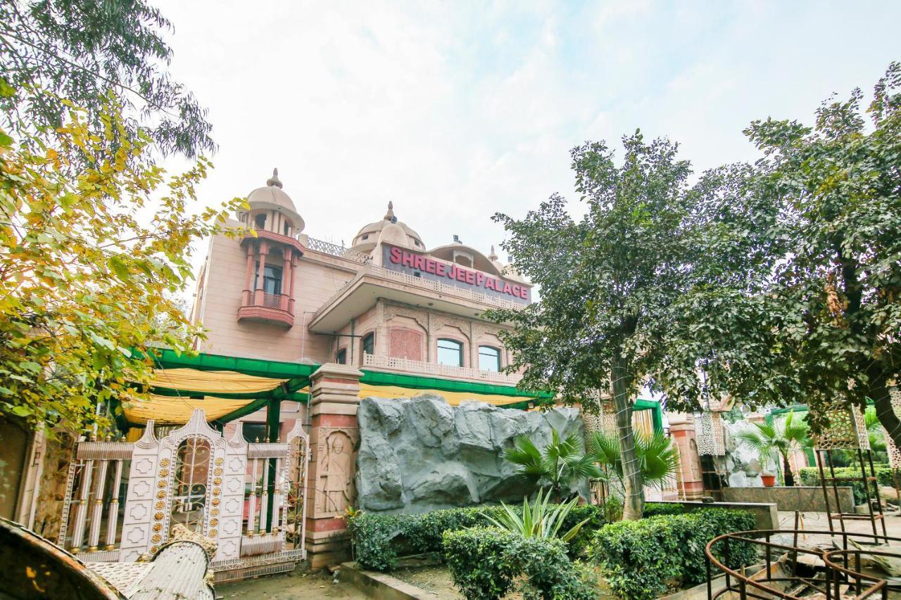 Capital O 68148 Hotel Shree Jee Palace Ghaziabad Esterno foto